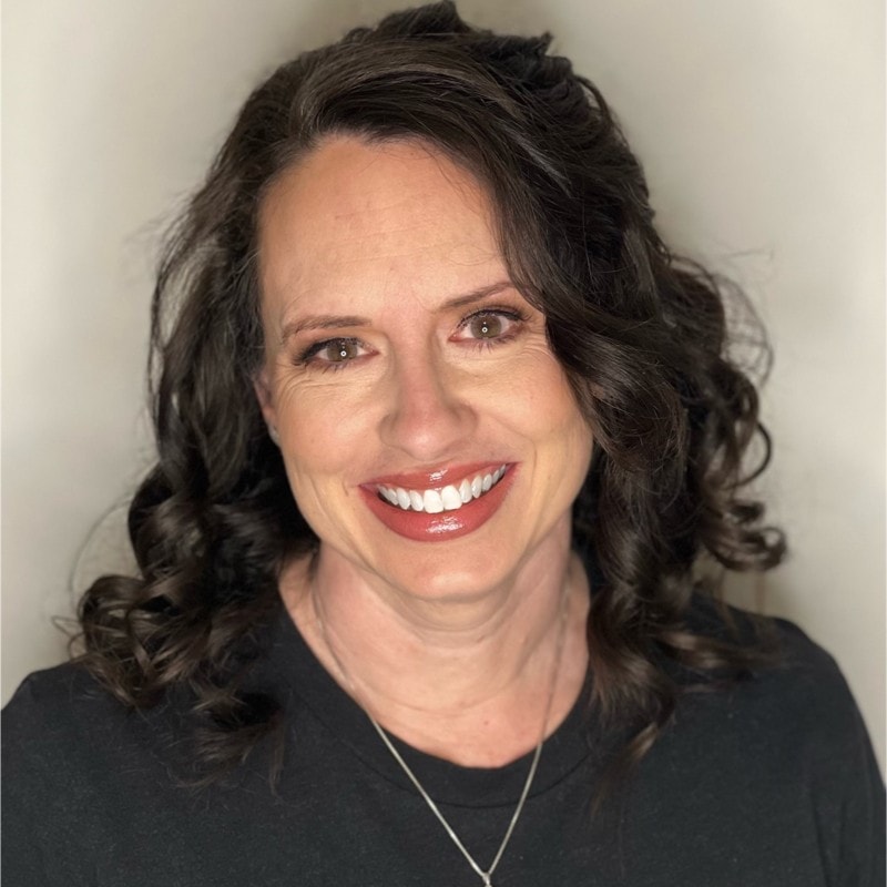 Shanda Carlton, Co-Founder & Chief Operating Officer